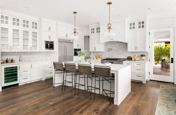 24/7 Emergency Cabinet Refacing experts in Cottage Grove, WI